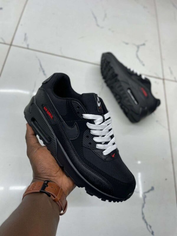 Black Airmax 90